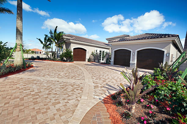 Best Stone driveway pavers in Lakeway, TX